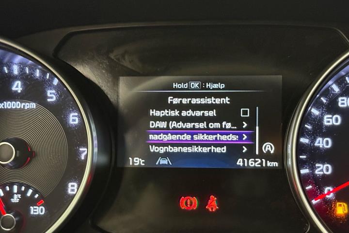 Grøn Kia Ceed fra 2023