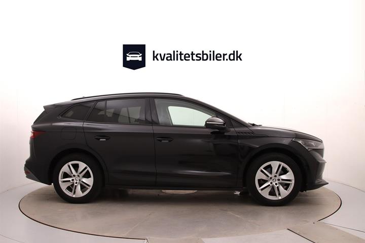 Sort Skoda Enyaq fra 2022