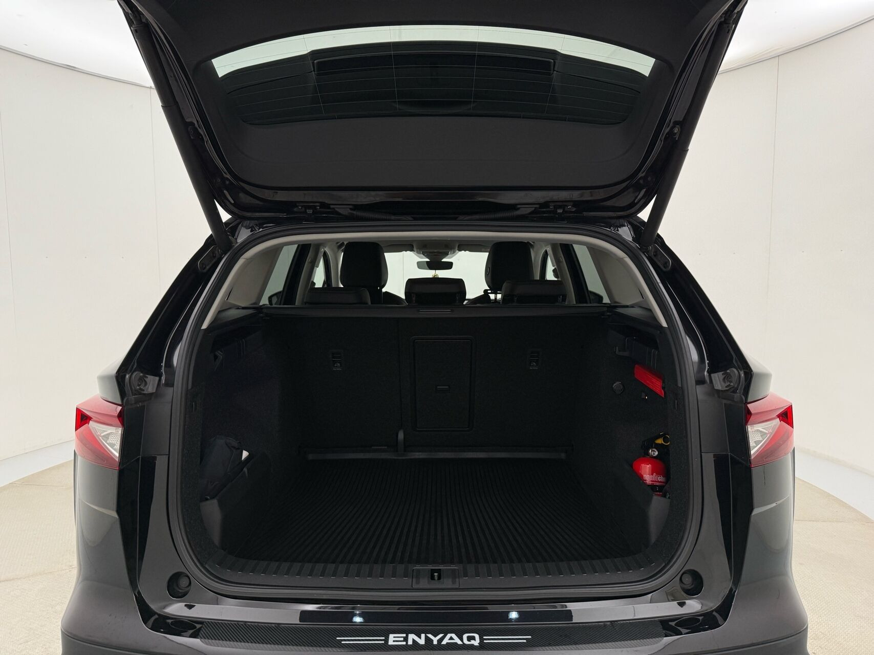 Sort Skoda Enyaq fra 2022