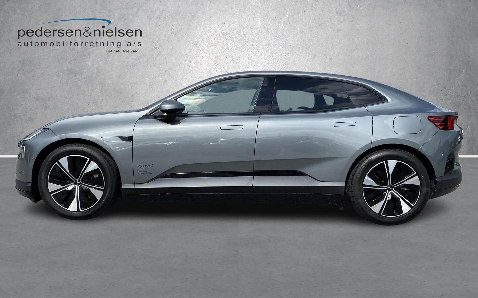 undefined Polestar 4 fra 2026