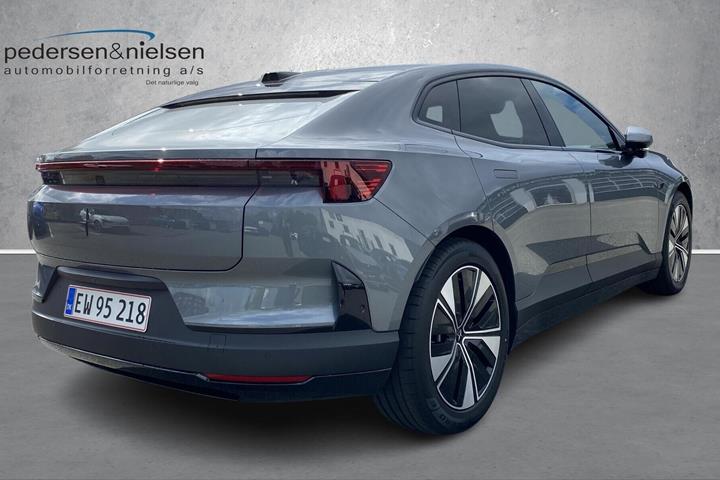 undefined Polestar 4 fra 2026