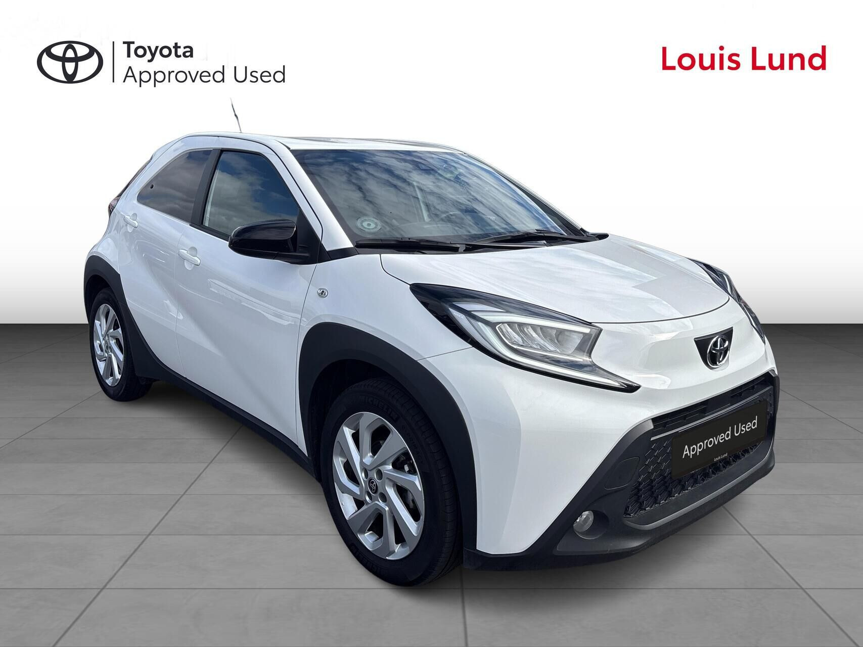 Hvid Toyota Aygo X fra 2025