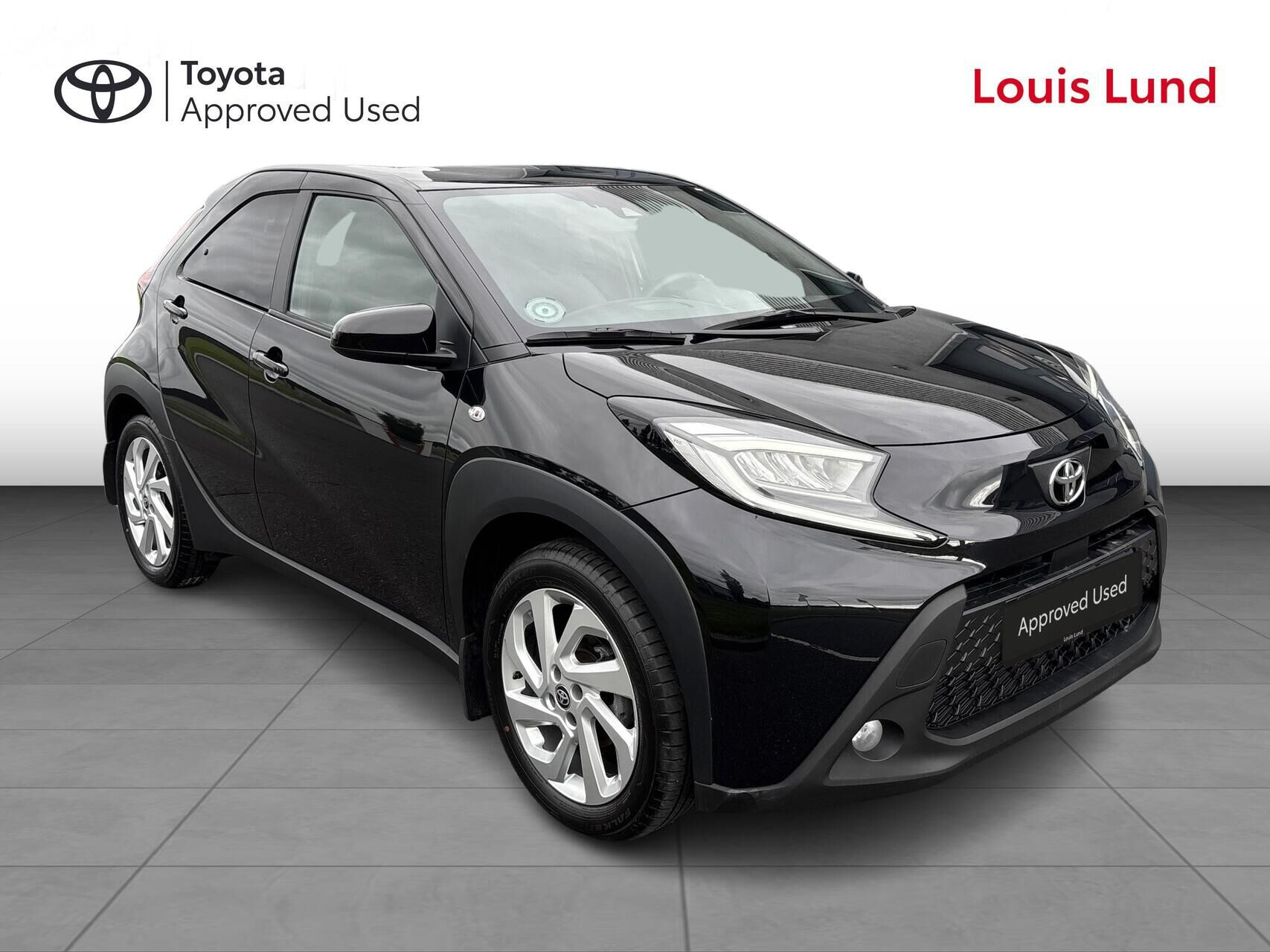 Sort Toyota Aygo X fra 2025