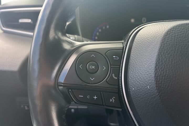 Sort Toyota Corolla fra 2020