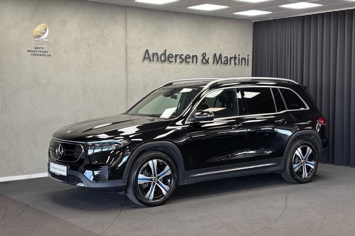 Sort Mercedes EQB300 fra 2022