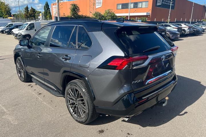Grå Toyota RAV4 Plug-in fra 2022