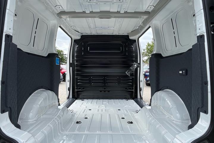 Hvid Kia PV5 Cargo fra 2026