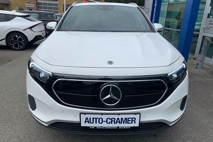 Hvid Mercedes EQA350 fra 2023