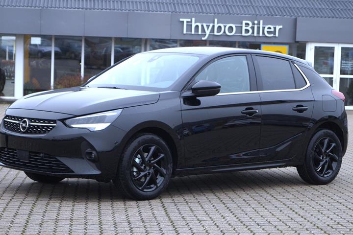 Sort Opel Corsa fra 2020