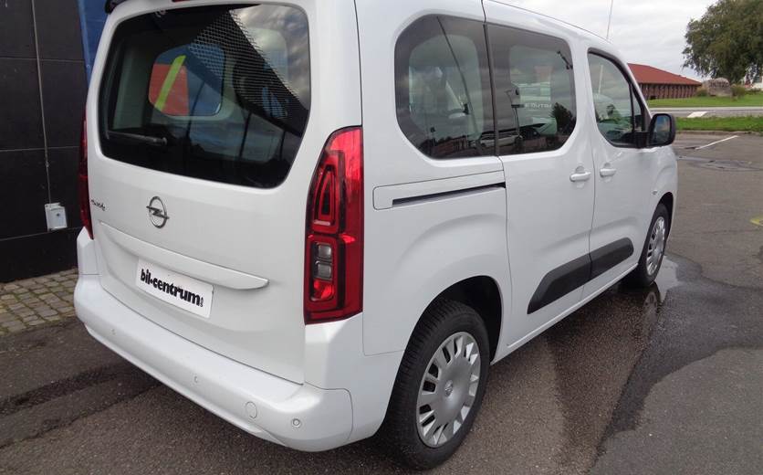 Opel Combo-e Life