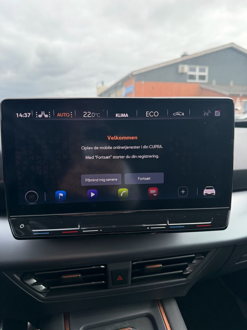 Grå Cupra Born fra 2023