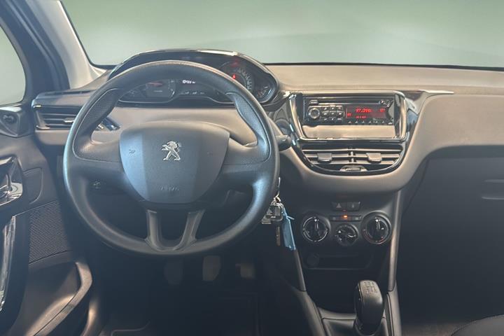 Sort Peugeot 208 fra 2014