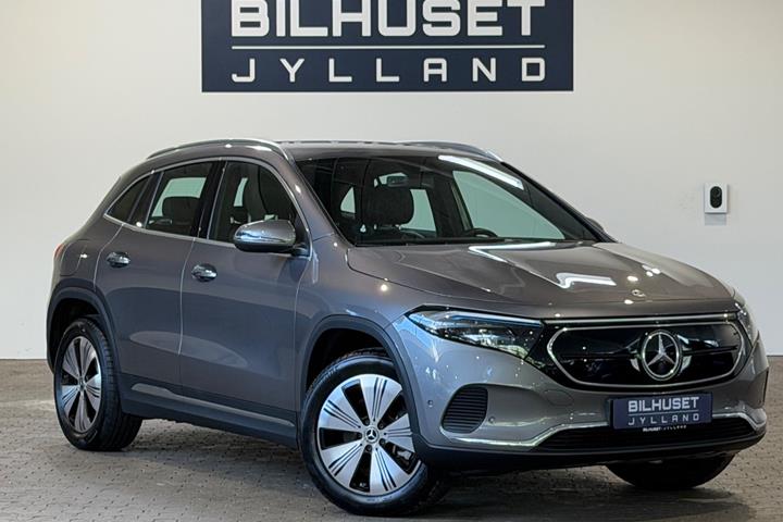 Grå Mercedes EQA250 fra 2023