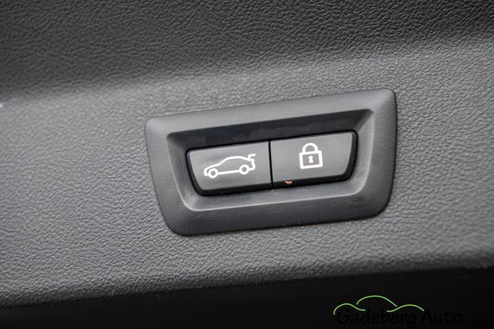 Hvid BMW iX3 fra 2022