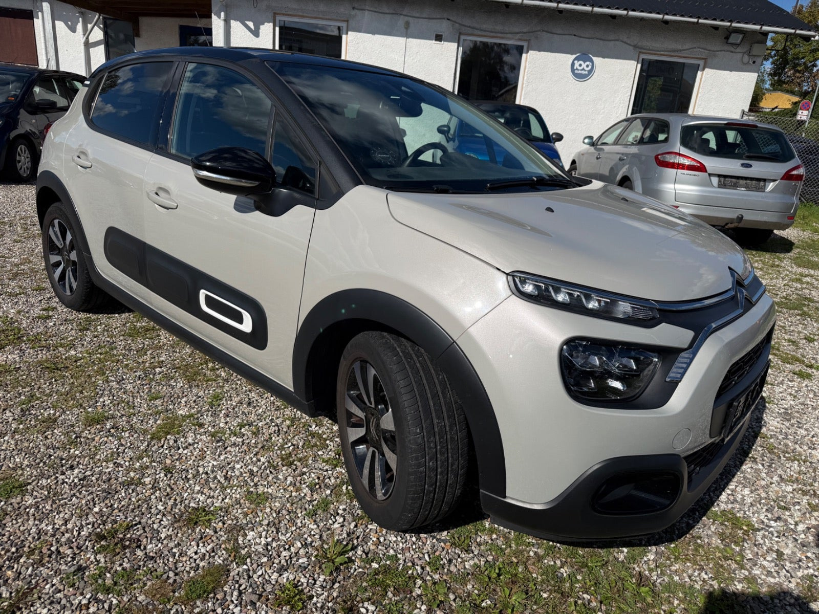 Beige Citroën C3 fra 2021
