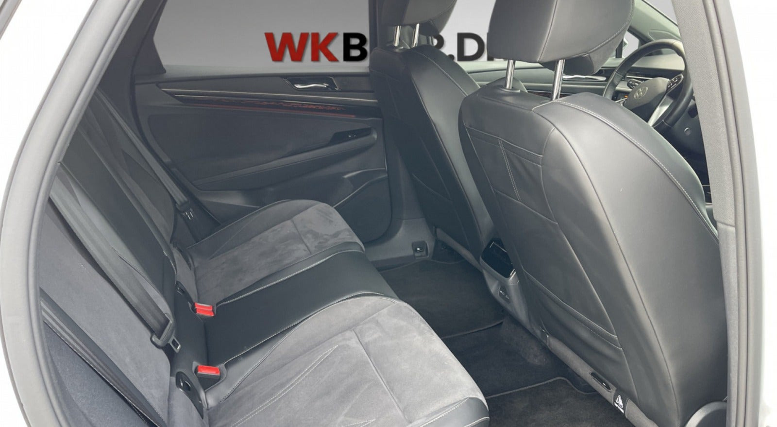Hvid VW ID.7 fra 2025
