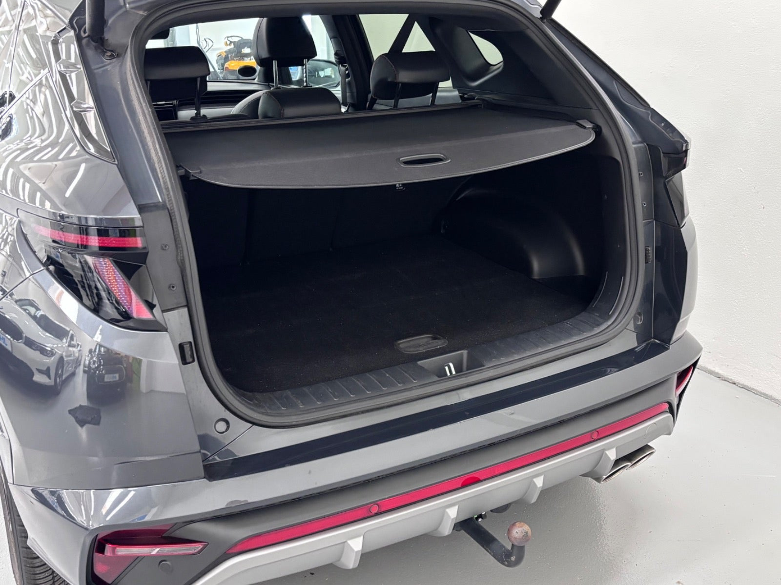 Grå Hyundai Tucson fra 2022