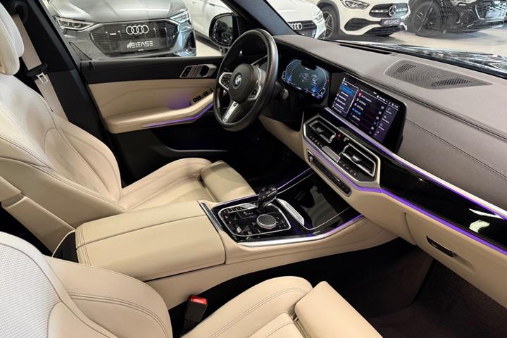 undefined BMW X5 fra 2020