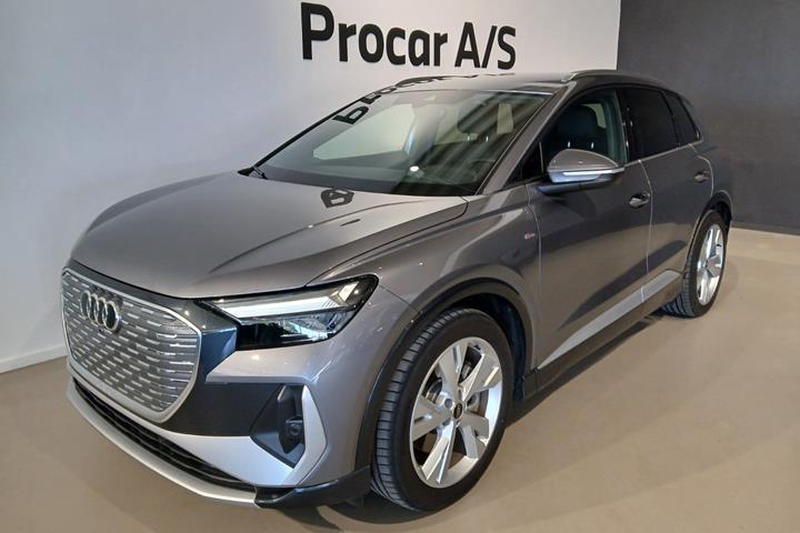 Grå Audi Q4 e-tron fra 2024
