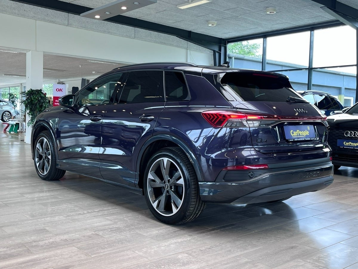 Lilla Audi Q4 e-tron fra 2024