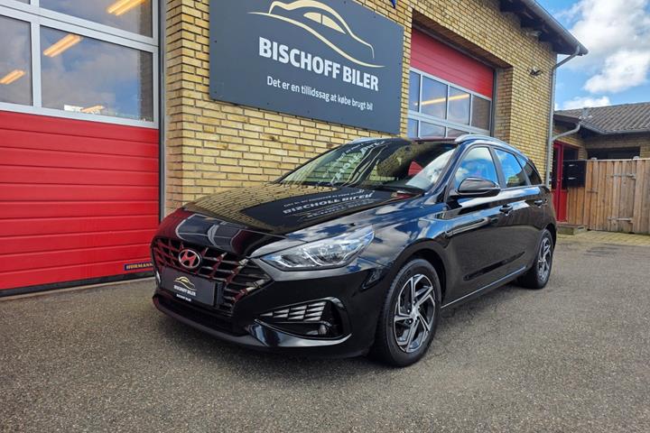 Sort Hyundai i30 fra 2021