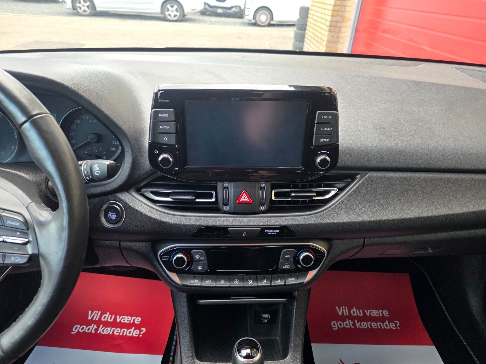 Sort Hyundai i30 fra 2021
