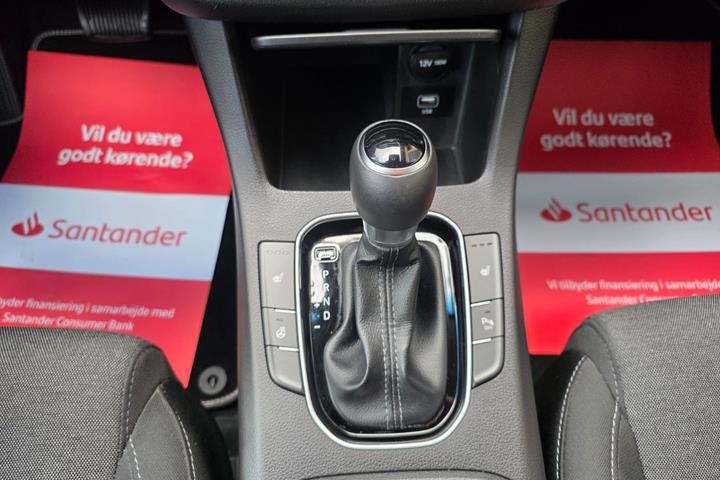 Sort Hyundai i30 fra 2021