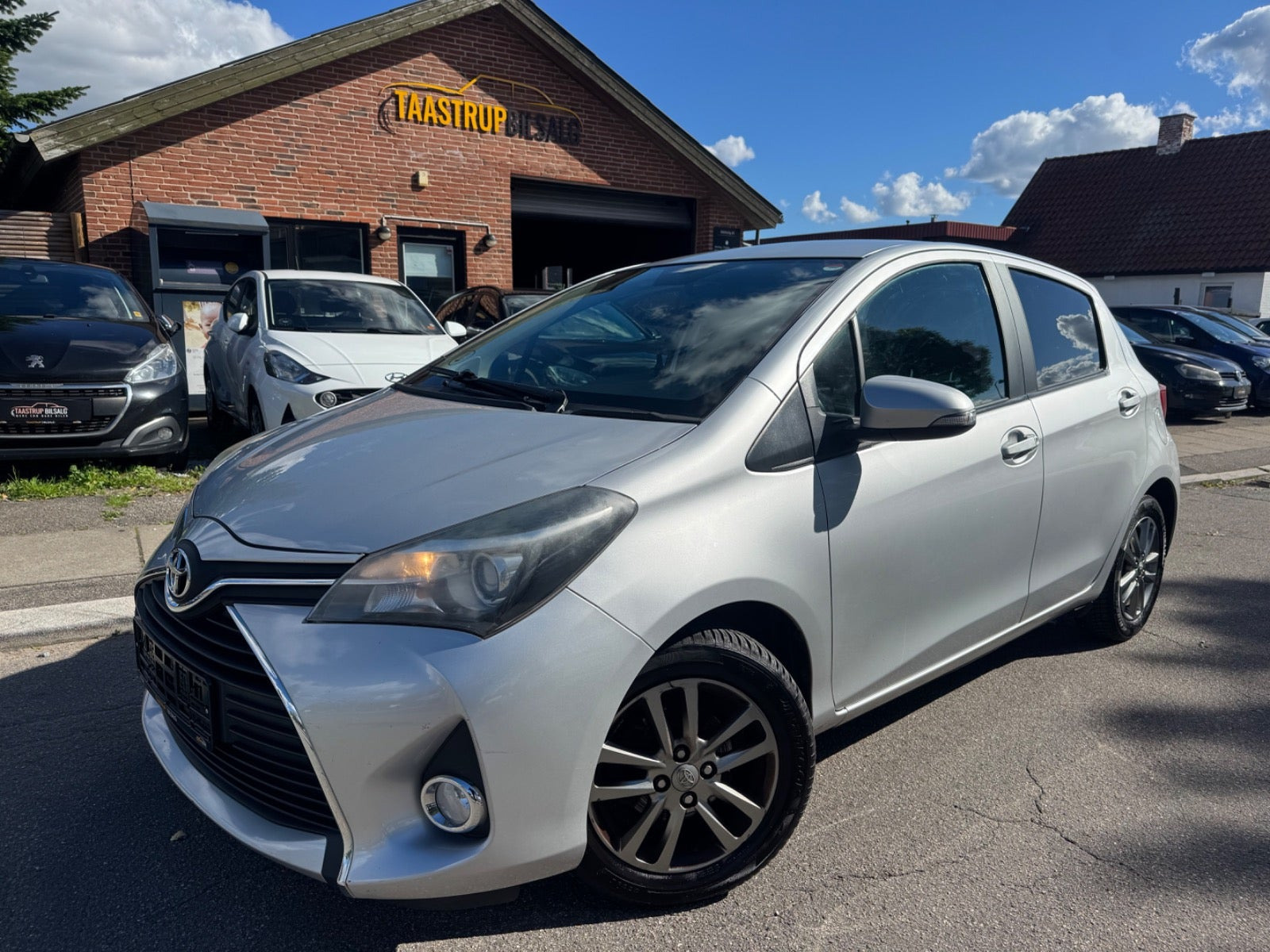 Toyota Yaris 1,0 VVT-i T2