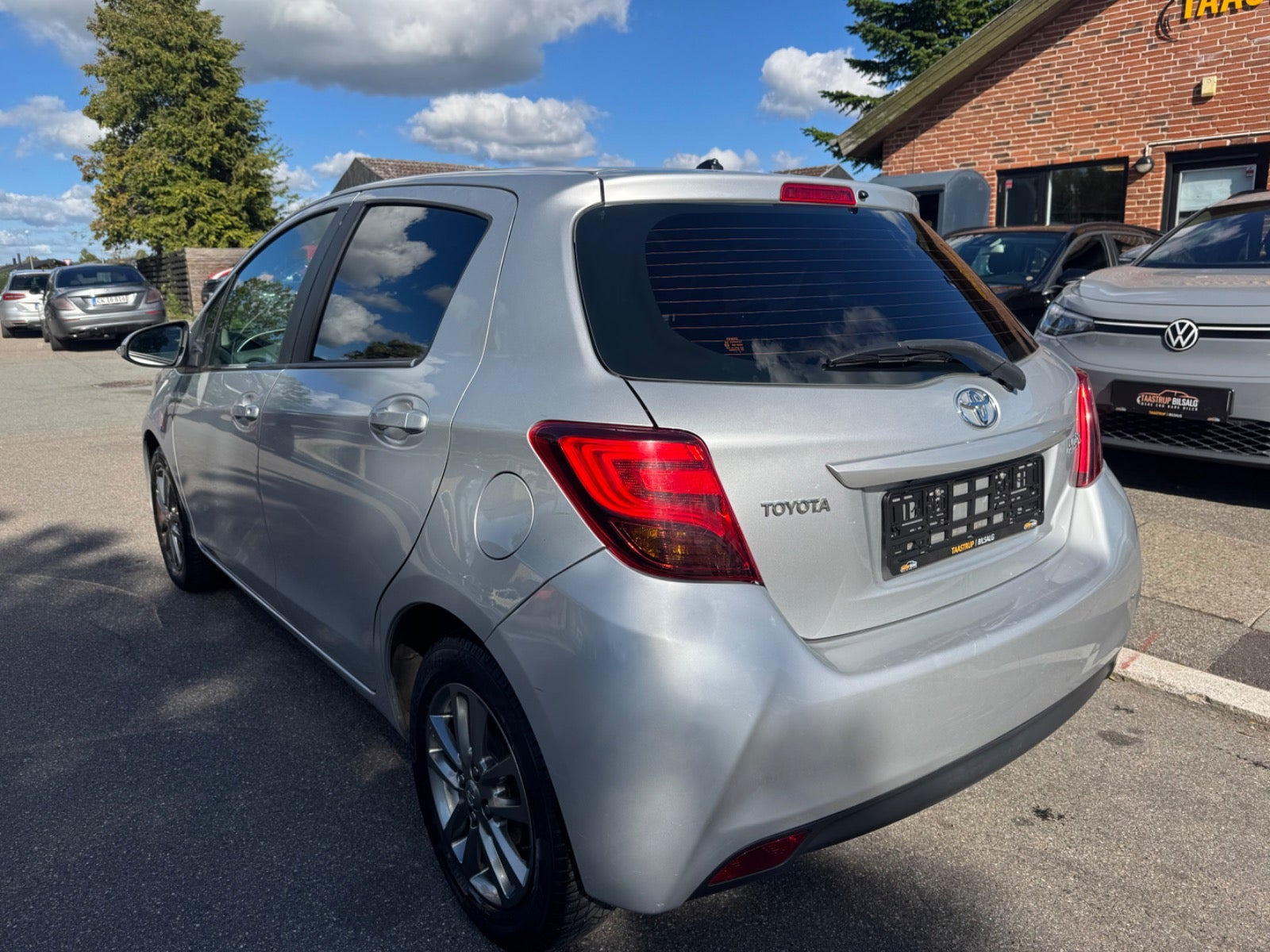 undefined Toyota Yaris fra 2014