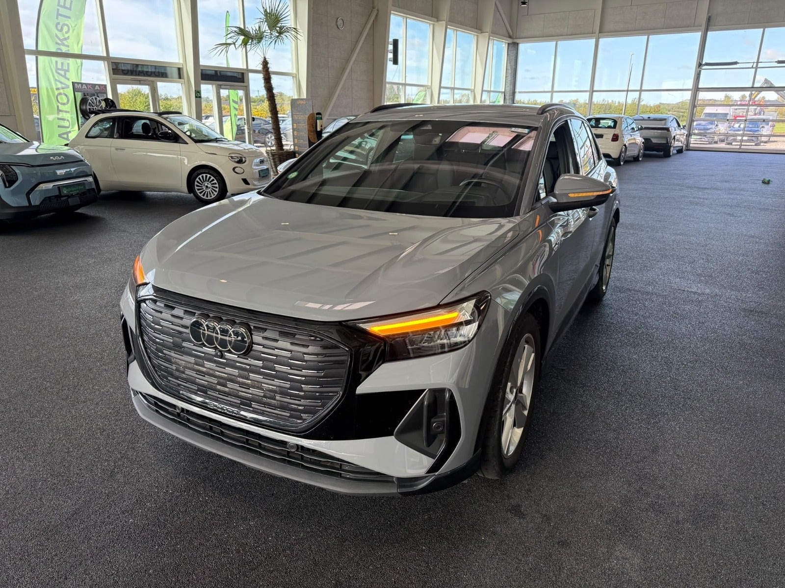 Audi Q4 e-tron 45 S-line