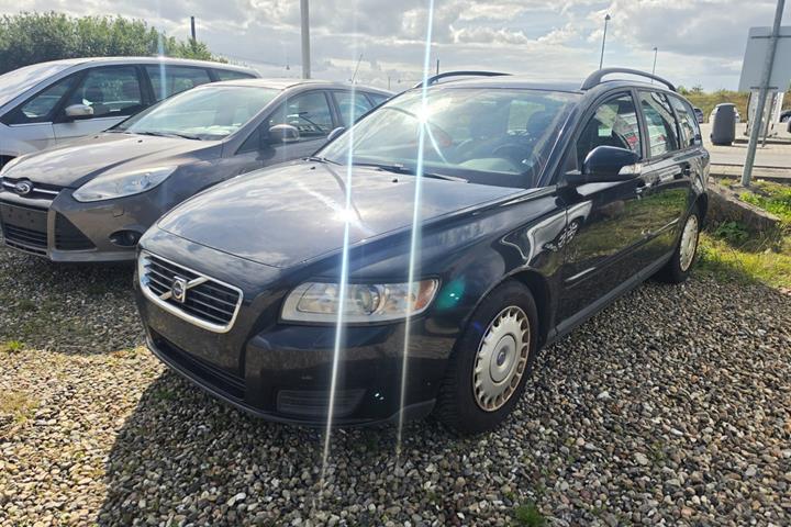 Sort Volvo V50 fra 2010