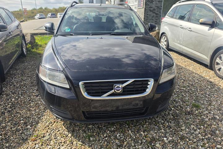 Sort Volvo V50 fra 2010