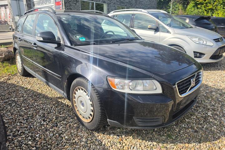 Sort Volvo V50 fra 2010
