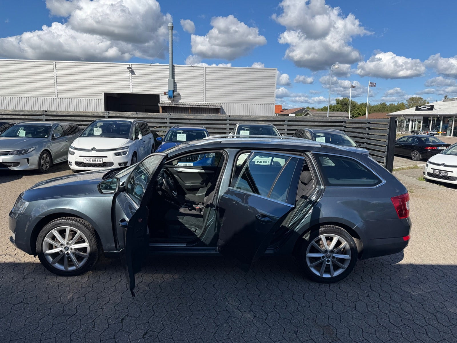 undefined Skoda Octavia fra 2015