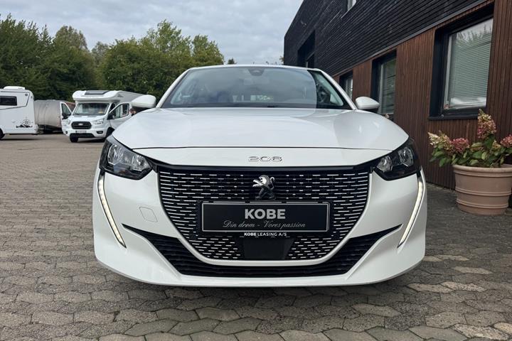 Hvid Peugeot e-208 fra 2021