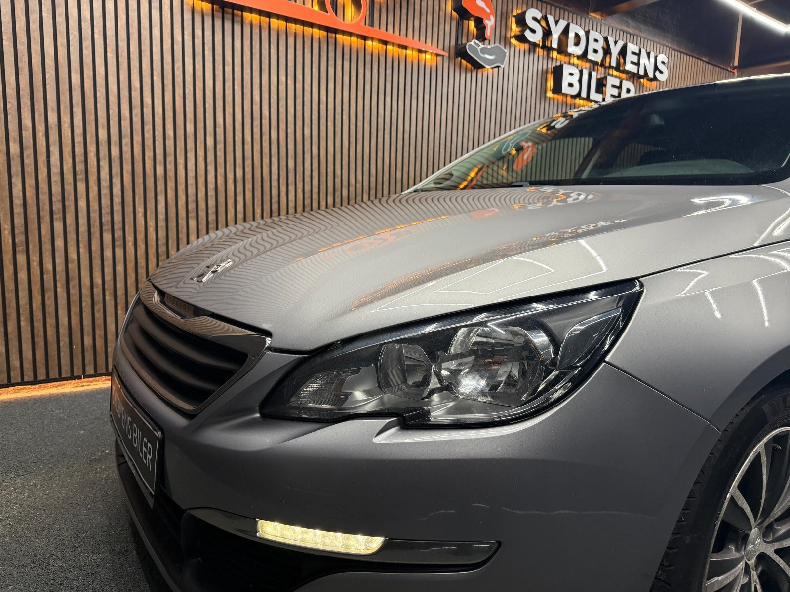 undefined Peugeot 308 fra 2015