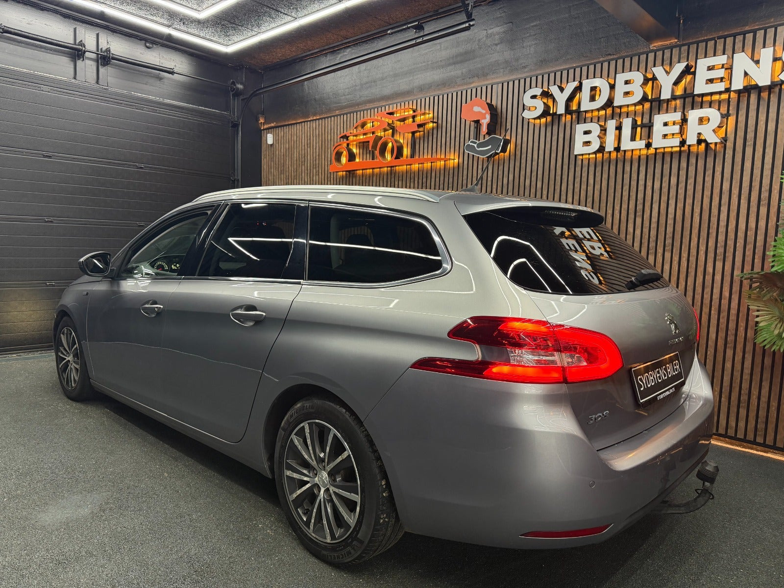 undefined Peugeot 308 fra 2015