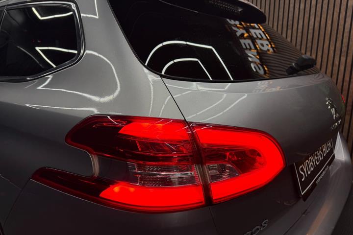 undefined Peugeot 308 fra 2015