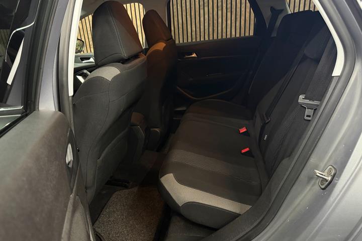 undefined Peugeot 308 fra 2015