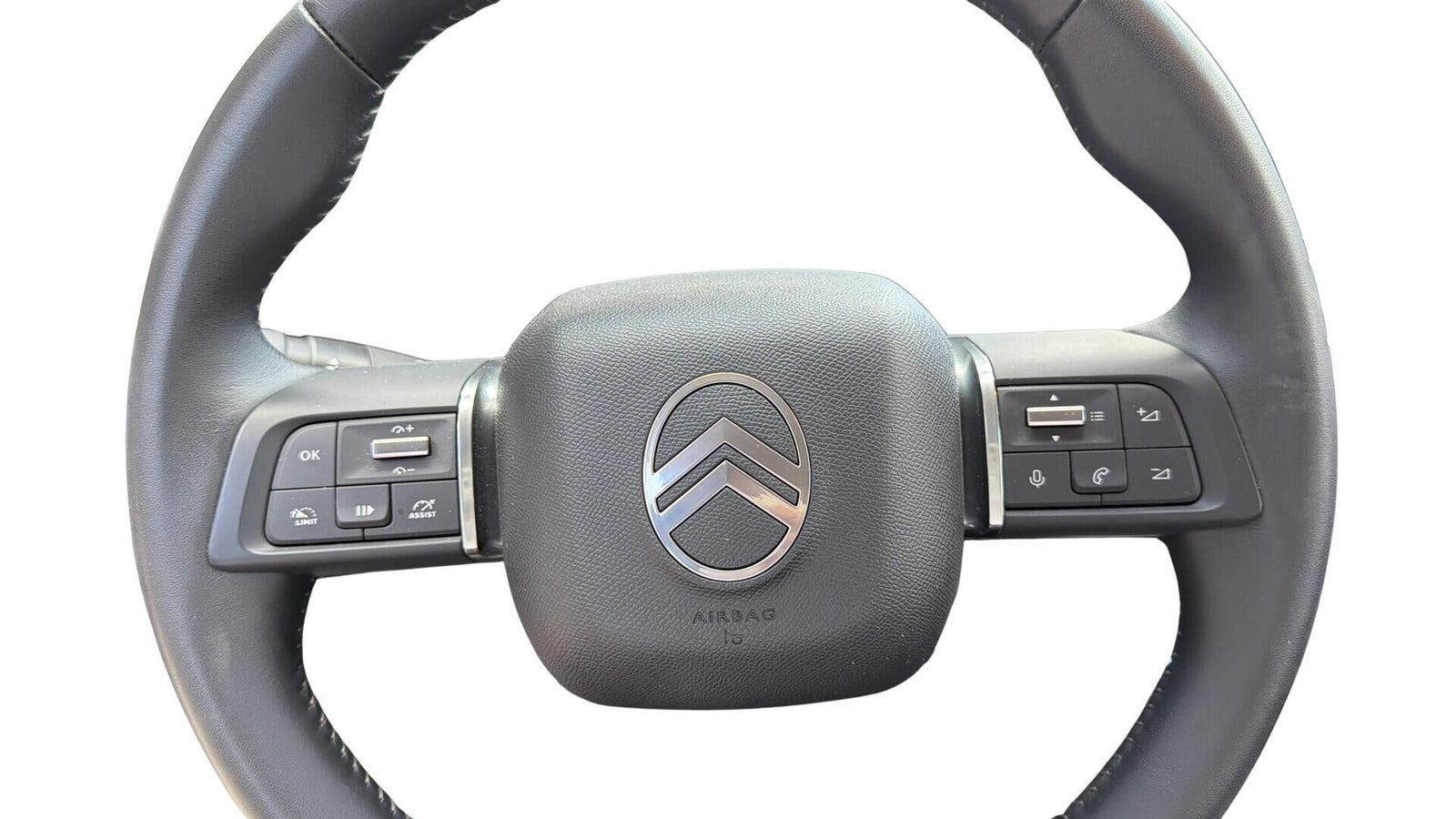 Grå Citroën ë-C4 fra 2025