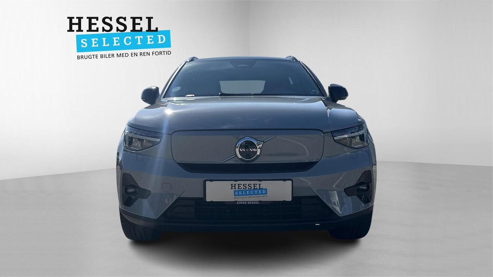 Grå Volvo EX40 fra 2024