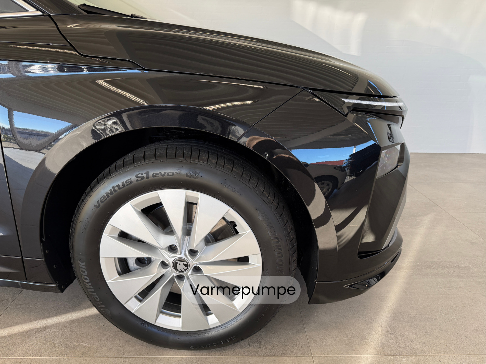 Sort Skoda Enyaq fra 2027