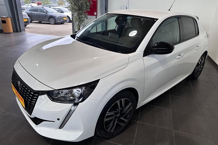 Hvid Peugeot 208 fra 2022