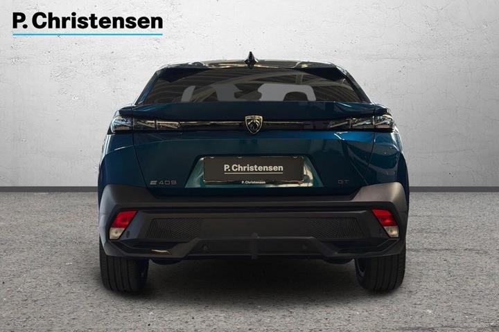 Blå Peugeot e-408 fra 2025