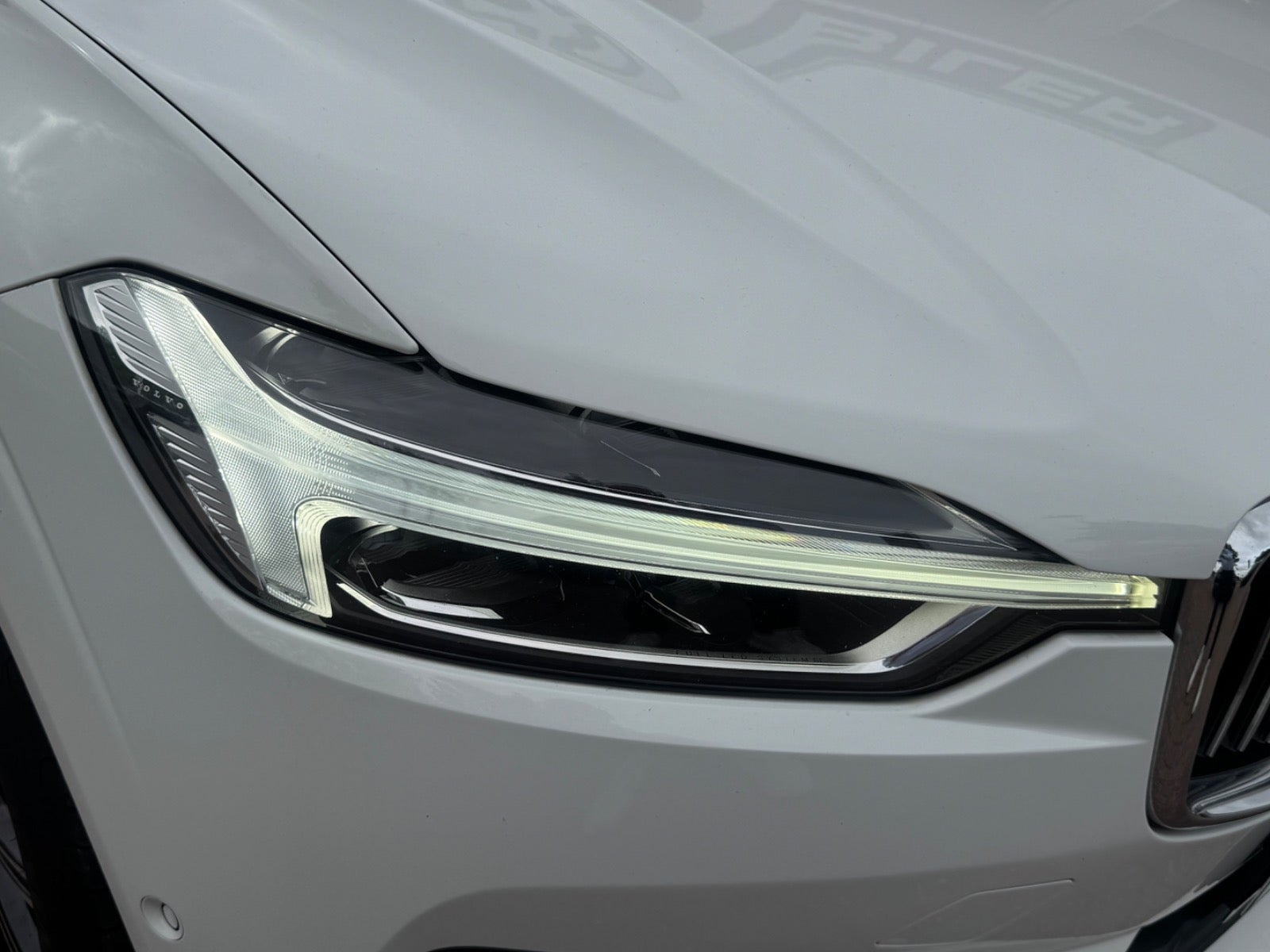 Hvid Volvo XC60 fra 2019
