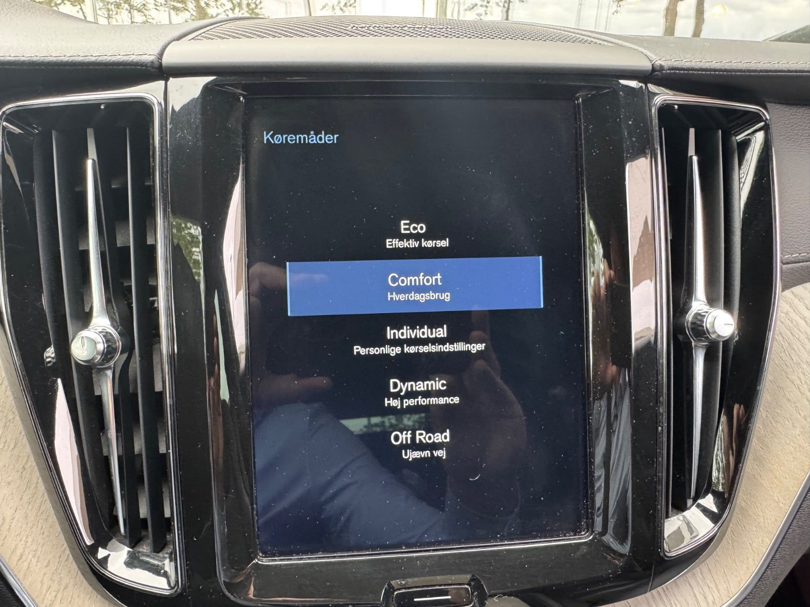 Hvid Volvo XC60 fra 2019