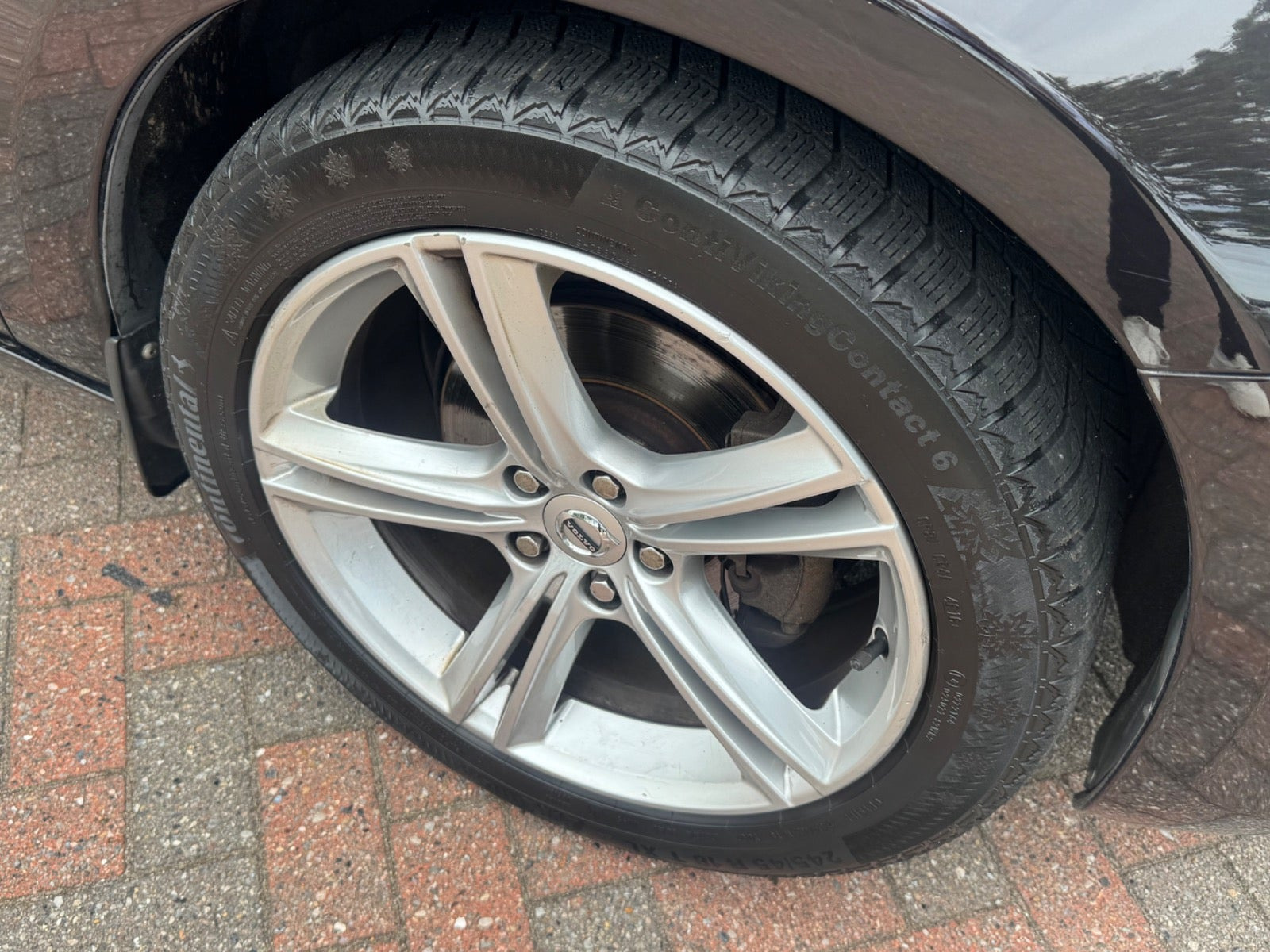 Sort Volvo V60 fra 2012