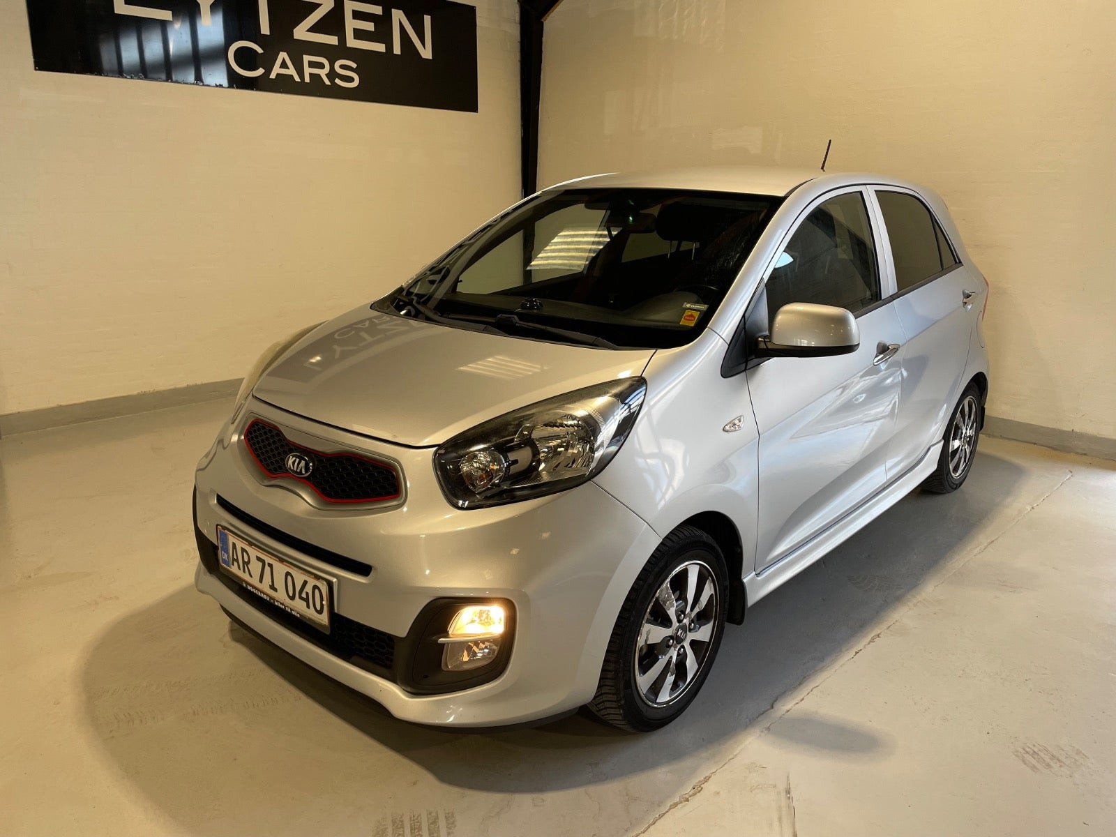 Sølv Kia Picanto fra 2015