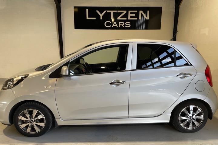 Sølv Kia Picanto fra 2015