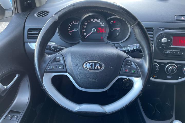 Sølv Kia Picanto fra 2015